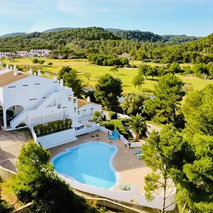 Flat Surrounded By Nature Wifi & Pool & Nearby Appartement